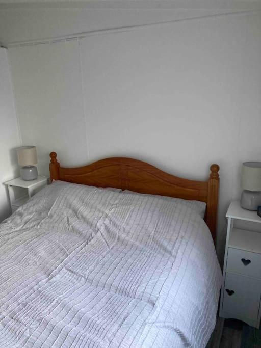 Cwtch Cymru Lodge 7F Caer Beris Holiday Lodge Park Builth Wells Kültér fotó